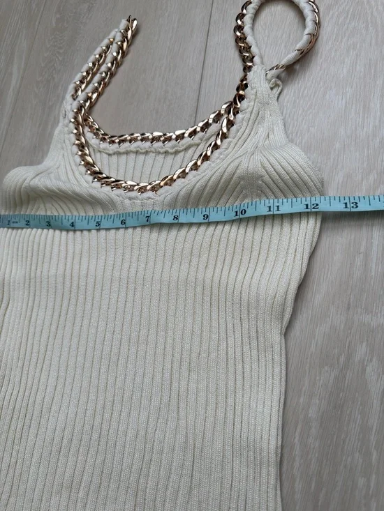 Cream Ribbed Tank with Gold Chain Accent - Picture 4 of 6